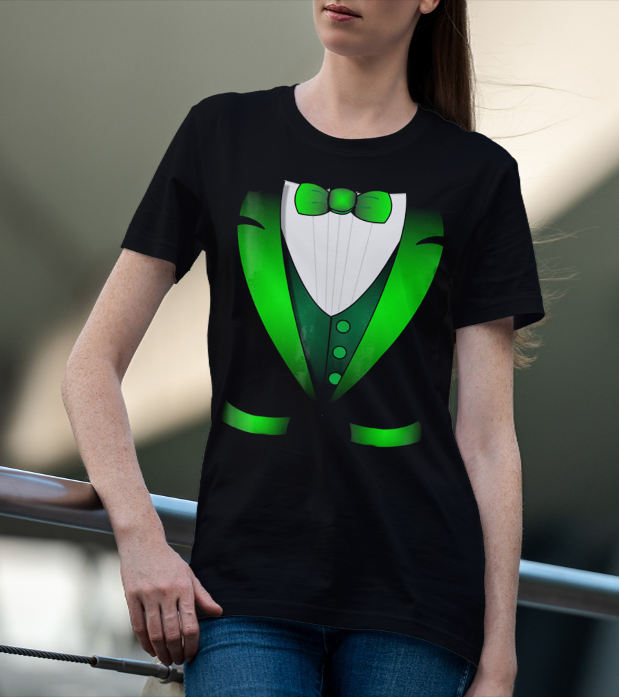 Irish St Patricks Day Leprechaun Green Tuxedo Bowtie T-Shirt
