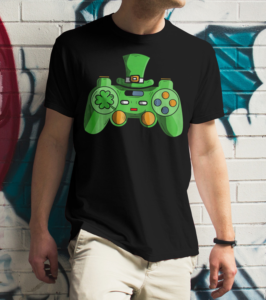 St Patrick's Day Gamer Controller With Shamrock And Hat T-Shirt