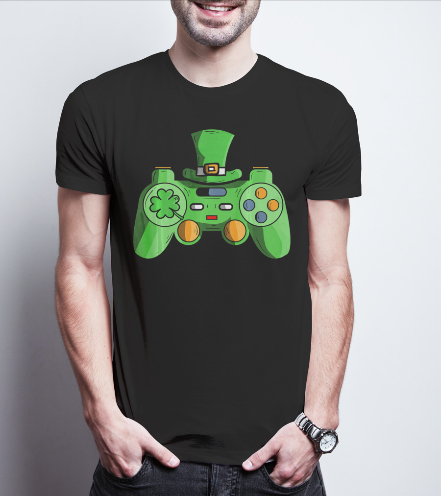 St Patrick's Day Gamer Controller With Shamrock And Hat T-Shirt
