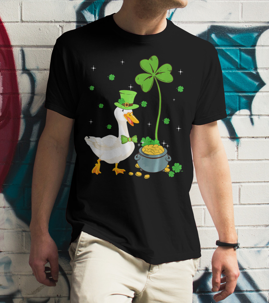 Shamrock Duck With Leprechaun Hat And Pot Of Gold T-Shirt