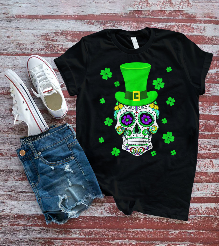 Leprechaun Sugar Skull Shamrock St Patrick's Day T-Shirt