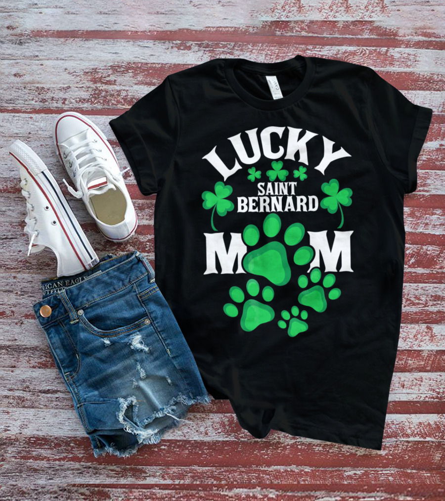 Lucky Saint Bernard Mom St. Patrick's Day T-Shirt