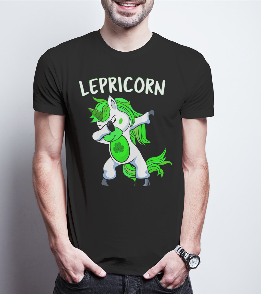 Lepricorn Dabbing Unicorn Leprechaun With Clover T-Shirt