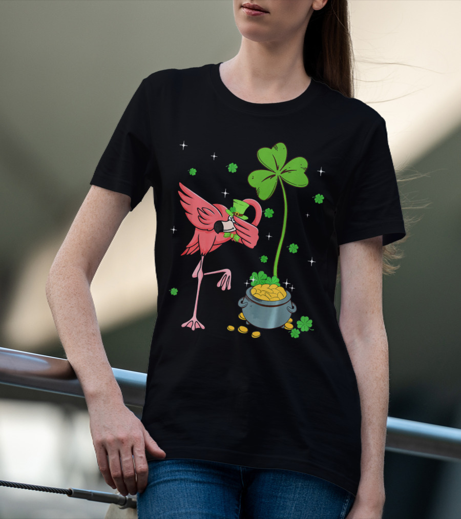 Shamrock Leprechaun Flamingo St Patricks Pot Of Gold T-Shirt