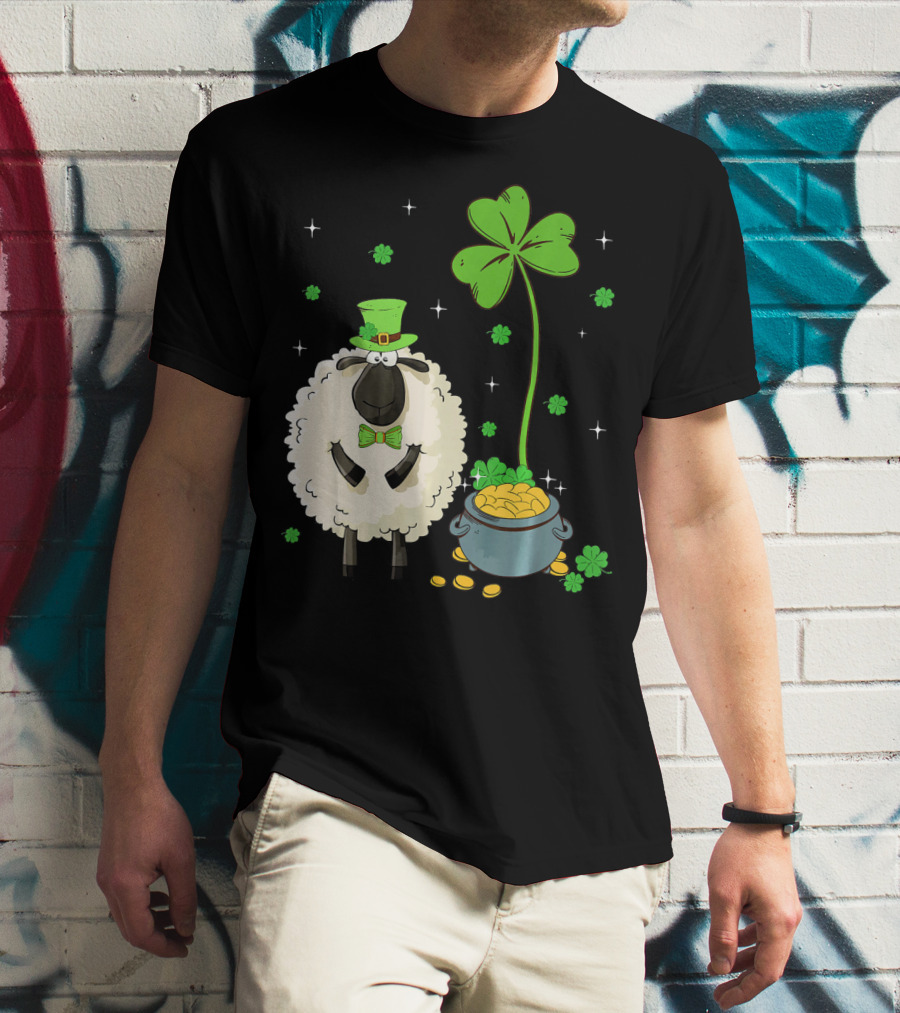 Shamrock Leprechaun Sheep With Pot Of Gold And Clover For St Patricks Day T-Shirt