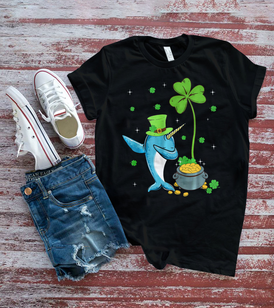 Shamrock Leprechaun Narwhal With Pot Of Gold St Patricks T-Shirt