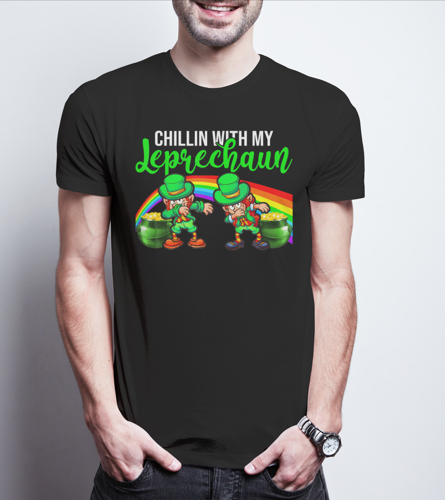 Chillin With My Leprechaun St Patricks Rainbow Pot Of Gold T-Shirt
