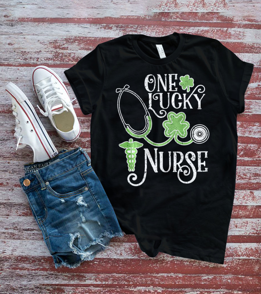 One Lucky Nurse Stethoscope Shamrock Caduceus St Patricks Day T-Shirt