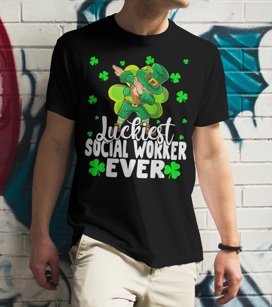 Luckiest Social Worker Ever Leprechaun Dab With Shamrocks T-Shirt