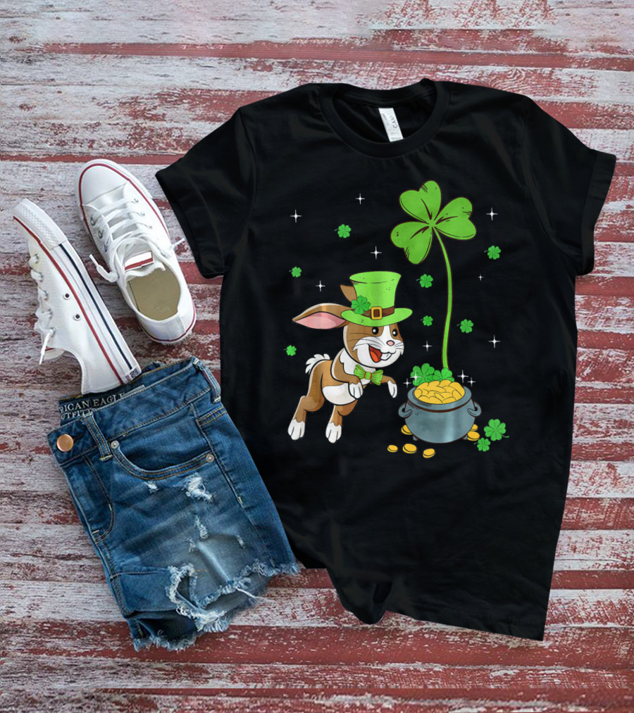 Shamrock Leprechaun Hare Lucky Clover Treasure T-Shirt