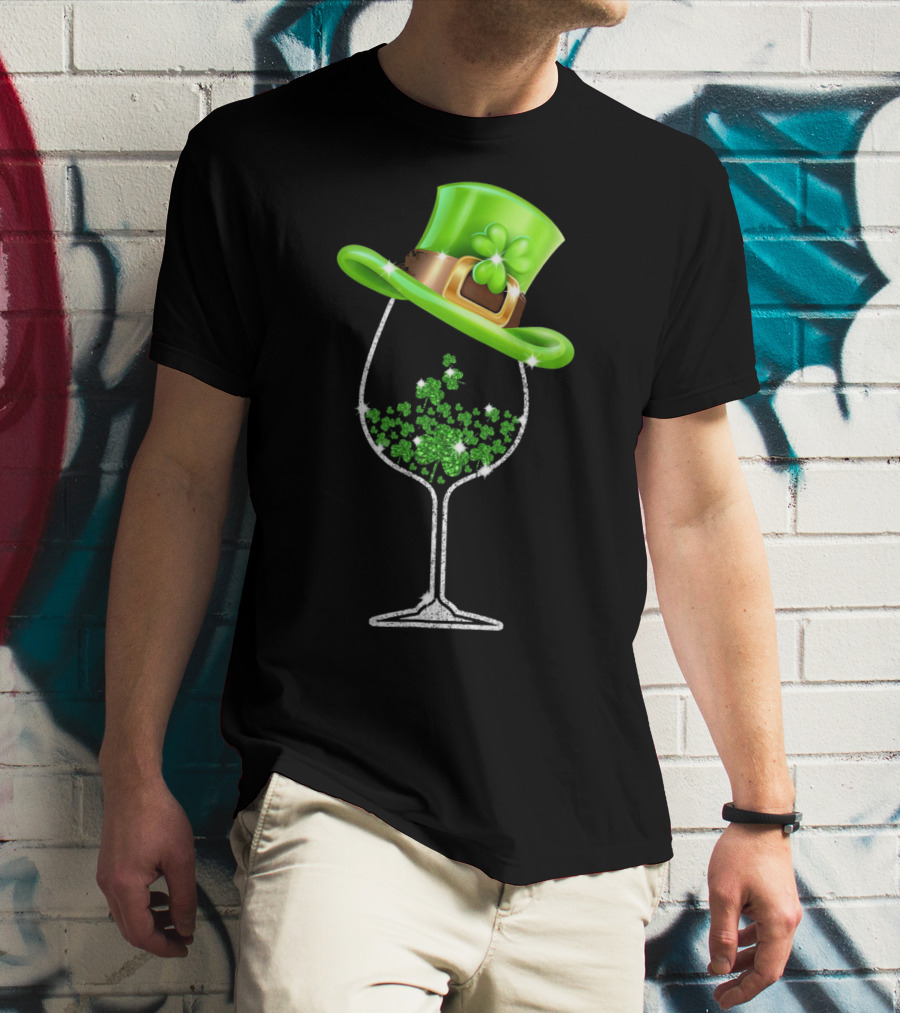 St Patricks Day Shamrock Wine Glass With Leprechaun Hat T-Shirt