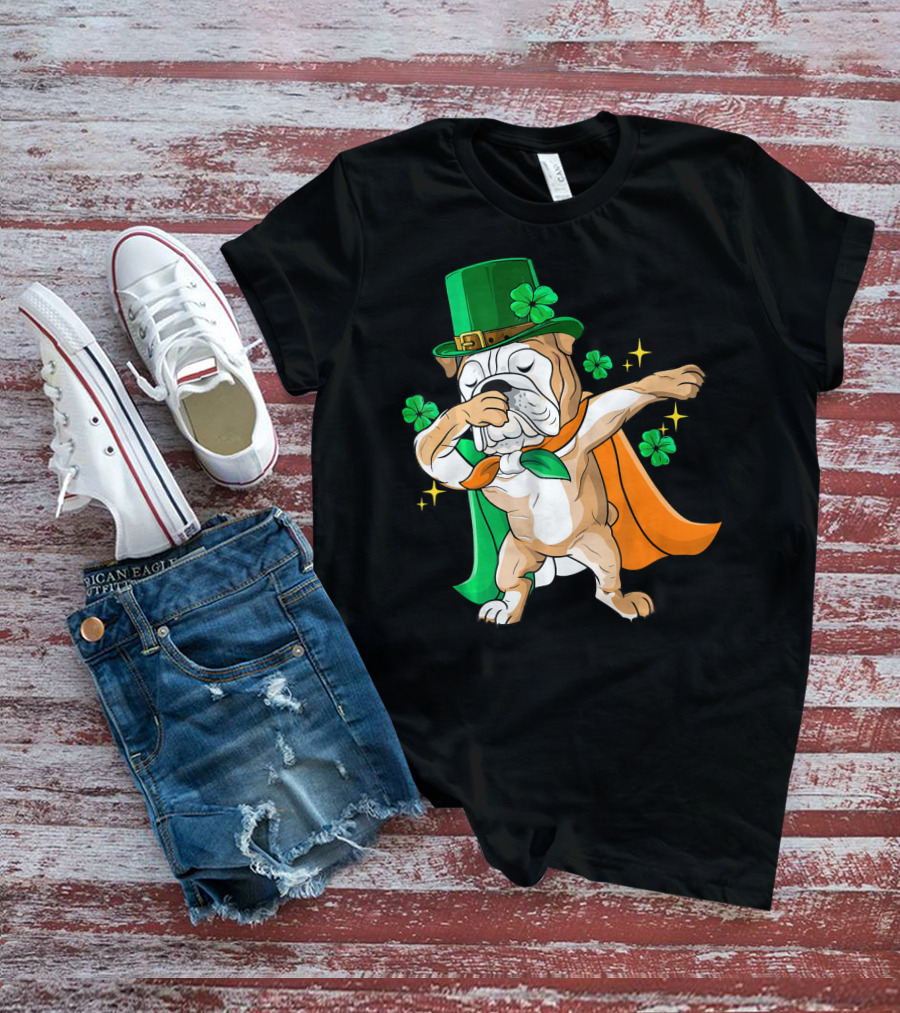 Irish Bulldog Dabbing Leprechaun With Shamrocks T-Shirt