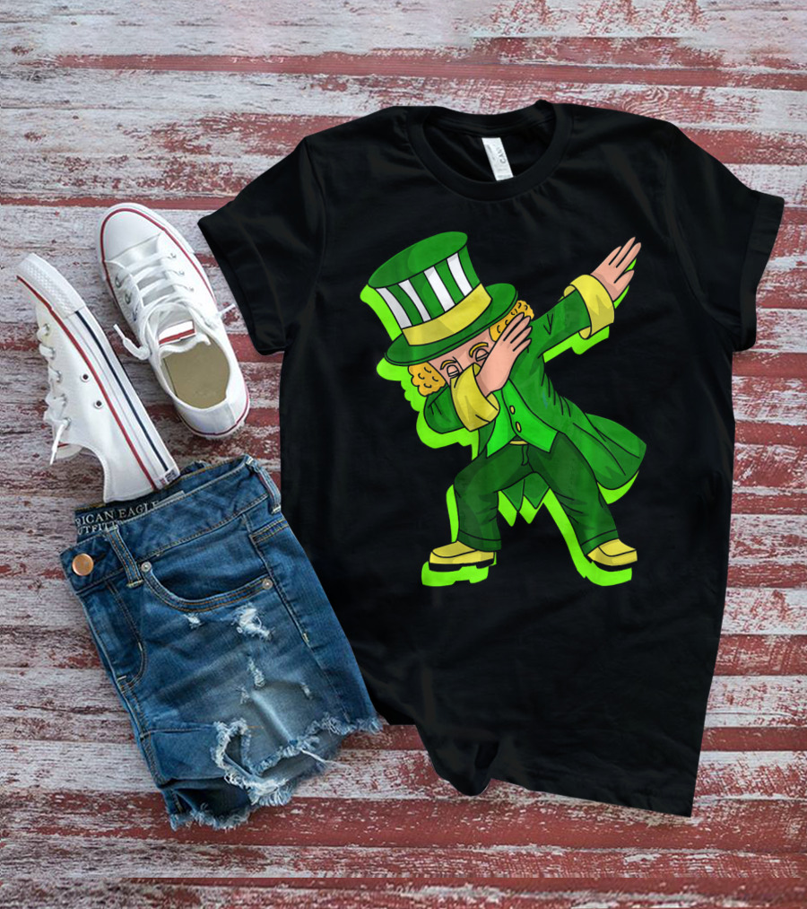 Dabbing Leprechaun With Green Shadow Cut Hat And Coat T-Shirt