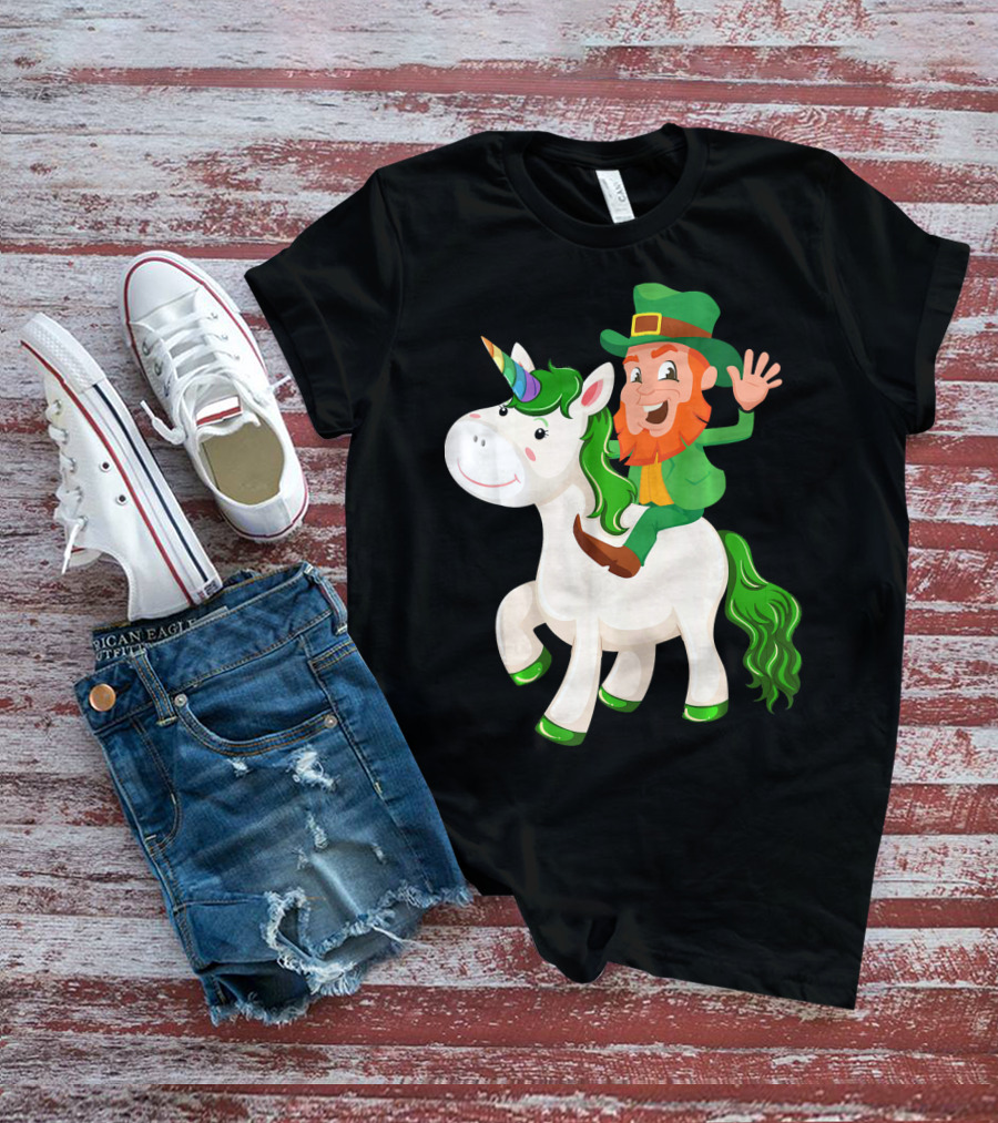 Unicorn Leprechaun Celebration Characters Green Hat And Red Beard Riding Playful Creature T-Shirt