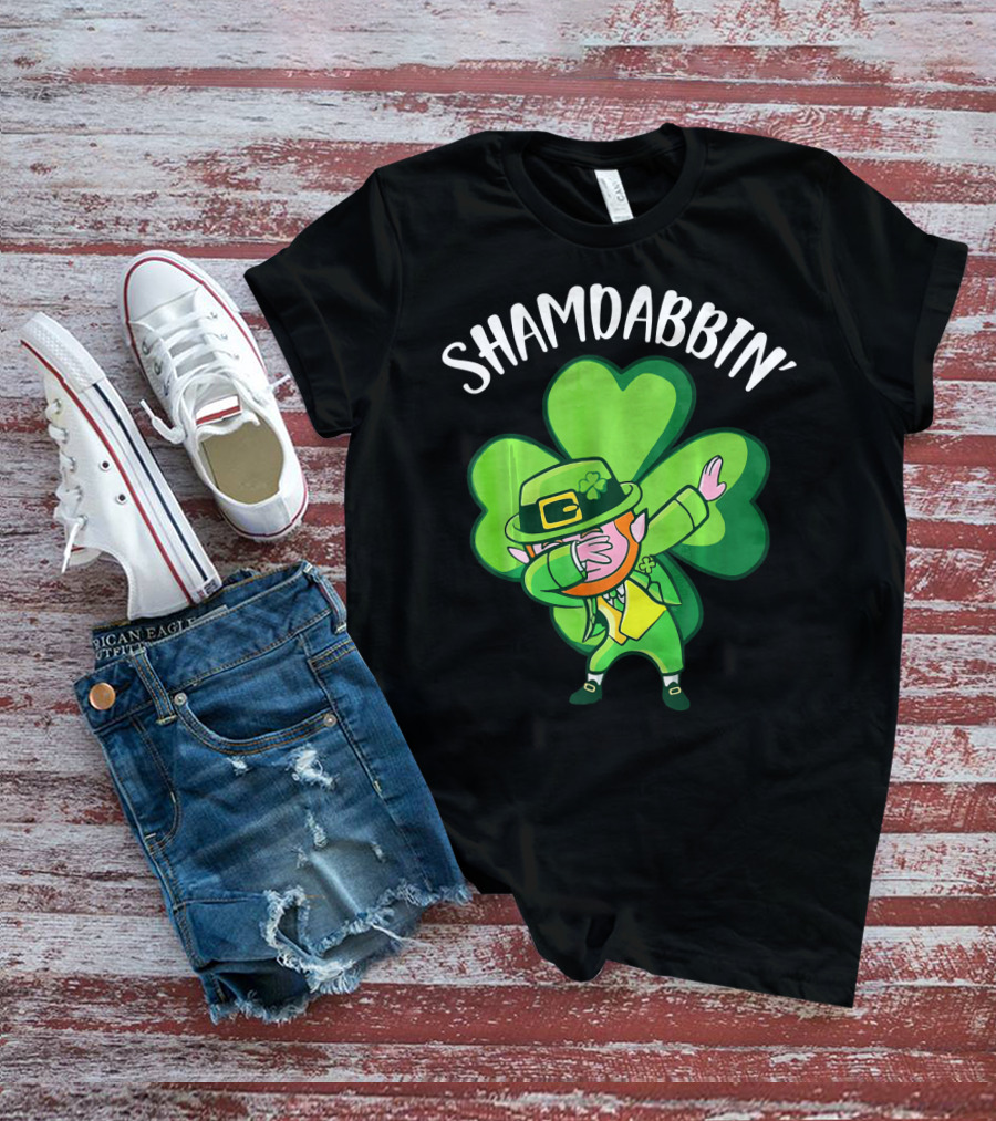 SHAMDABBIN' Leprechaun Dabbing With Big Shamrock T-Shirt