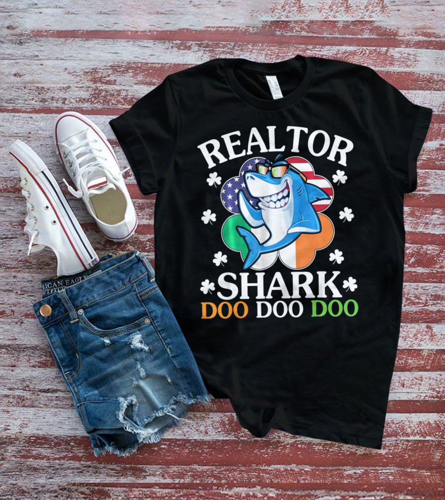 Realtor Shark Doo Doo Doo US Irish Flag Shamrock T-Shirt
