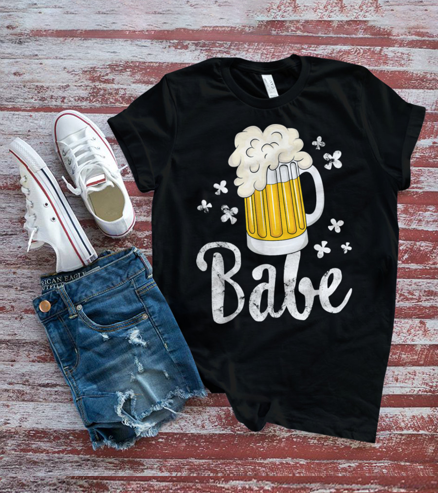 Beer Babe Mug Foam And Flowers T-Shirt