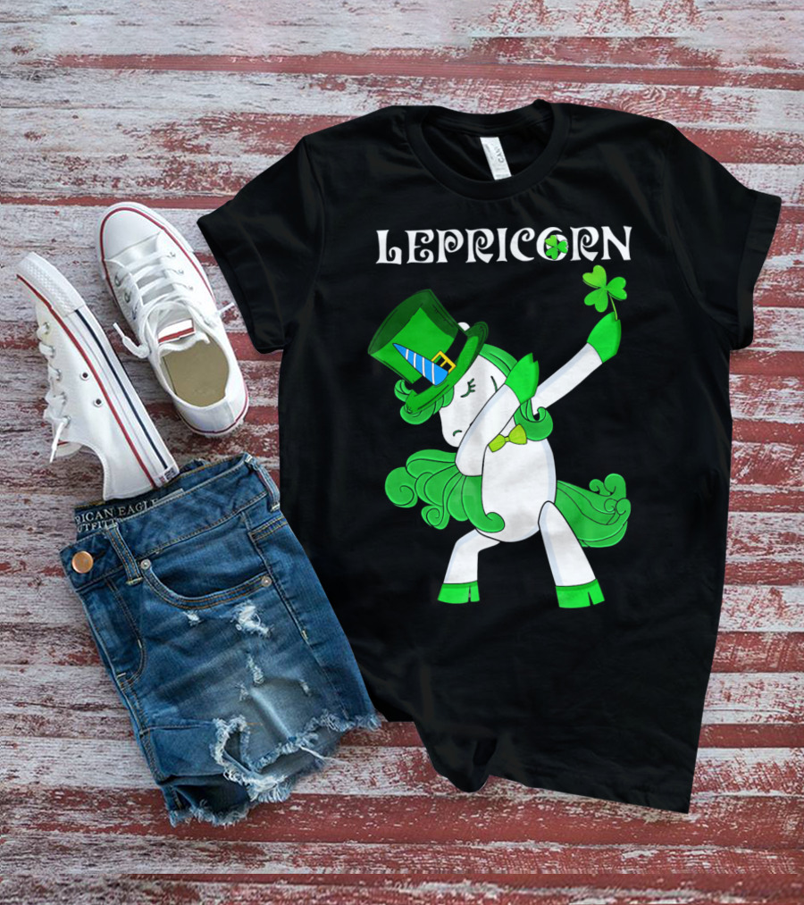 Lepricorn Funny Dabbing Cute Irish Unicorn With Shamrock T-Shirt