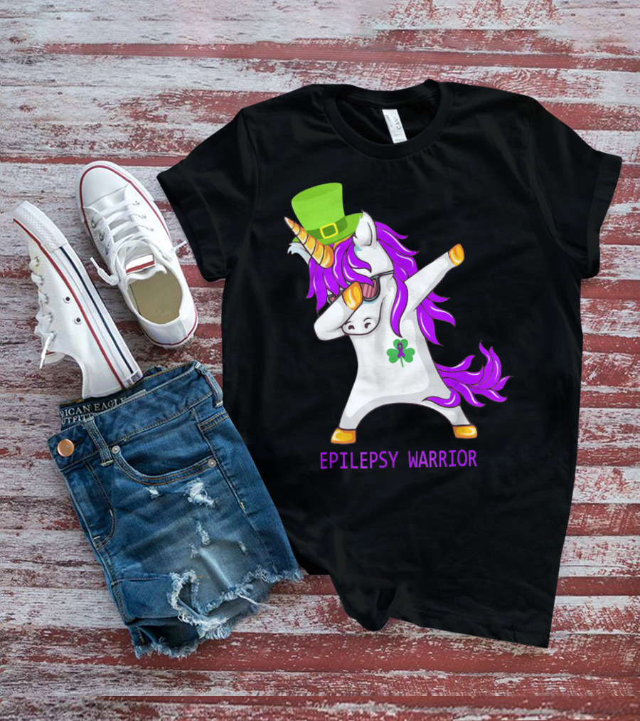 Unicorn Epilepsy Warrior Dabbing With Green Hat And Shamrock T-Shirt