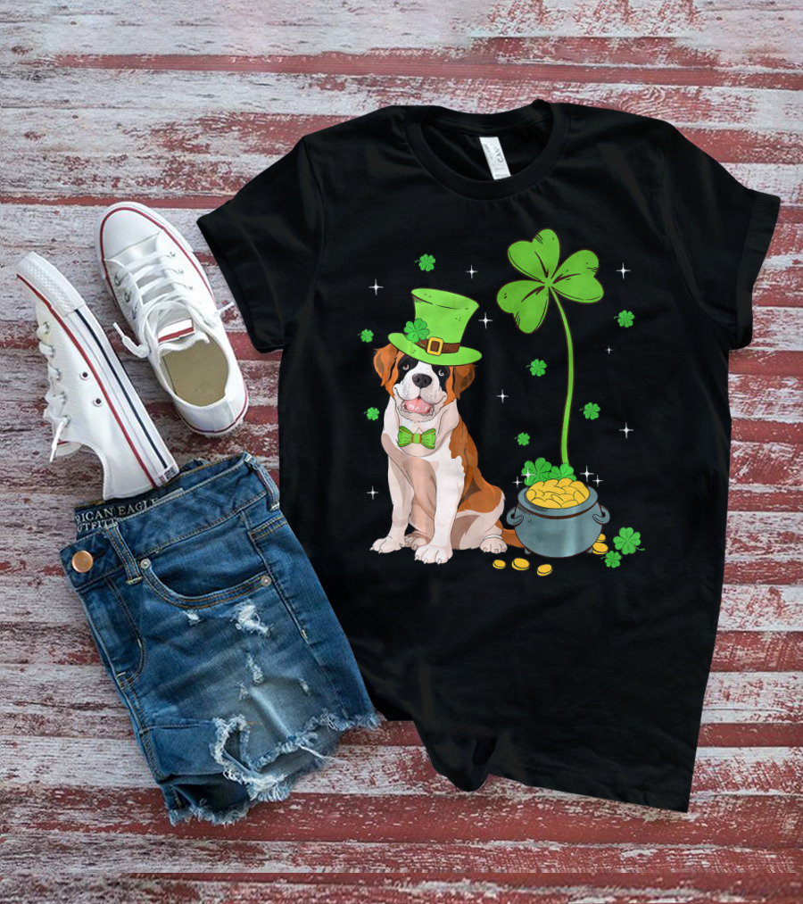 Shamrock Leprechaun Saint Bernard St Patrick's Day Dog Pot Of Gold T-Shirt