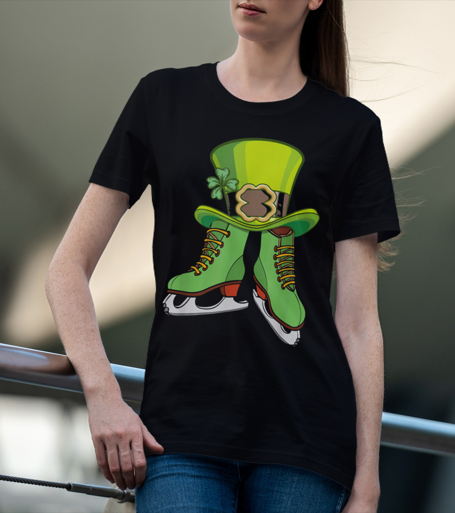 Leprechaun Figure Skating St Patricks Green Hat And Skates T-Shirt