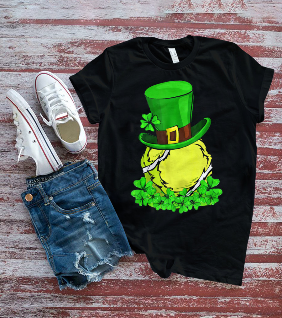 Leprechaun Hat Shamrock Tennis Ball St Patrick T-Shirt