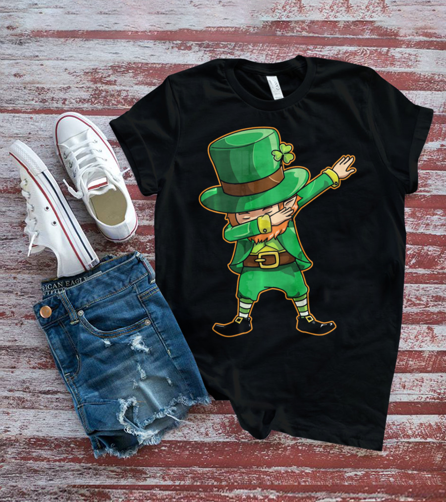 Funny Leprechaun Dabbing Dance Icon In Green Outfit And Hat T-Shirt
