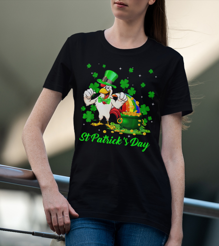 St Patrick's Day Leprechaun Chicken Shamrock Pot Of Gold T-Shirt