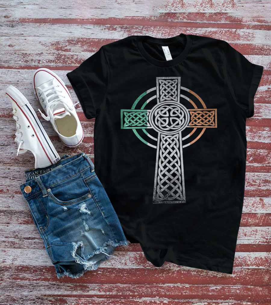 Celtic Cross With Irish Flag Colors Irish Pride T-Shirt