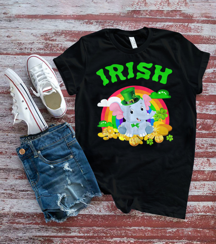 Irish Elephant St Patricks Day Rainbow Coins Clover T-Shirt
