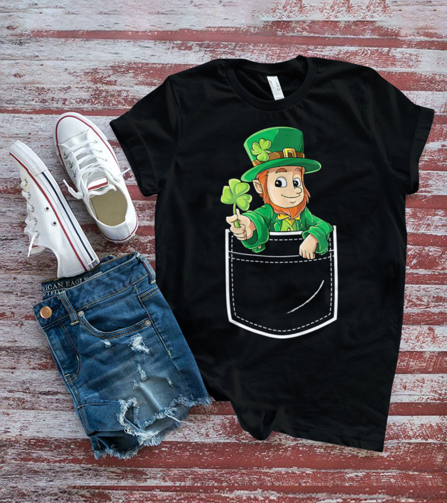 Leprechaun Holding Shamrock In Pocket For St Patricks Day T-Shirt