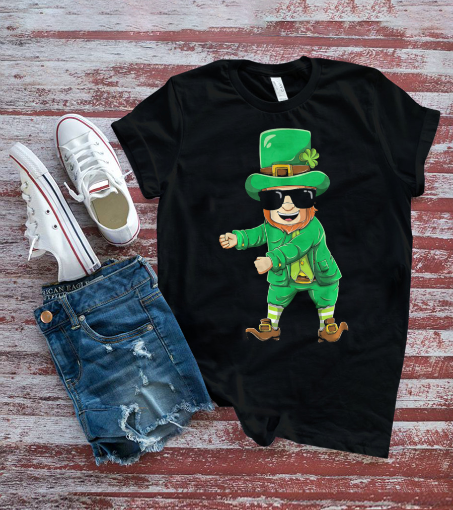 Flossing Leprechaun With Sunglasses Green Outfit And Shamrock Hat T-Shirt