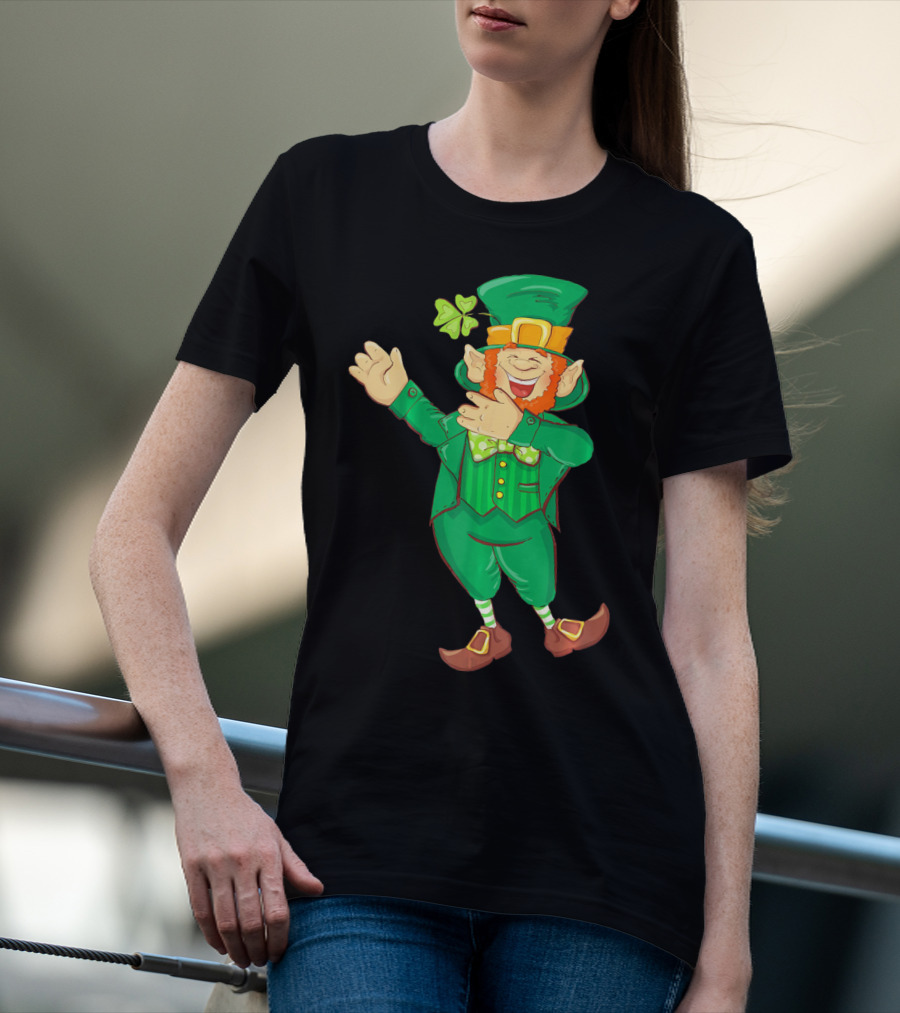 St Paddy Leprechaun Dabbing Dance Saint Clover Green T-Shirt