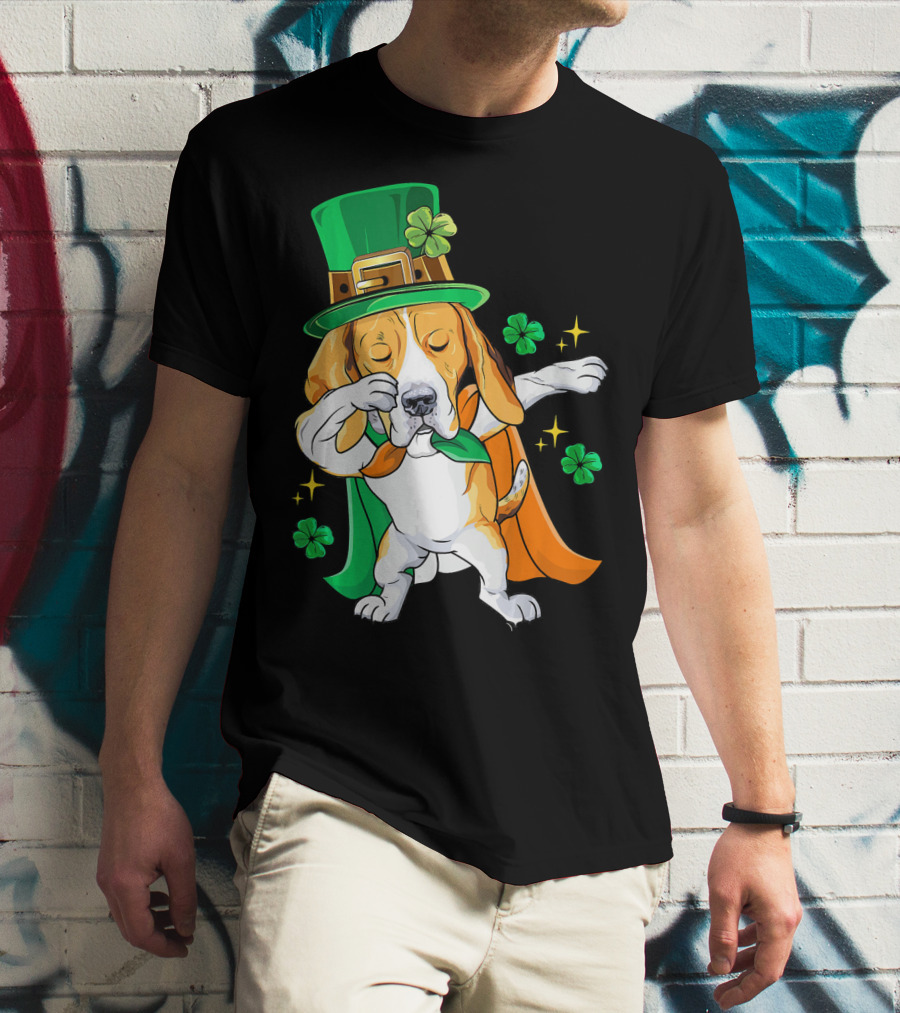 Beagle Dabbing Leprechaun St Patricks Day Shamrocks T-Shirt