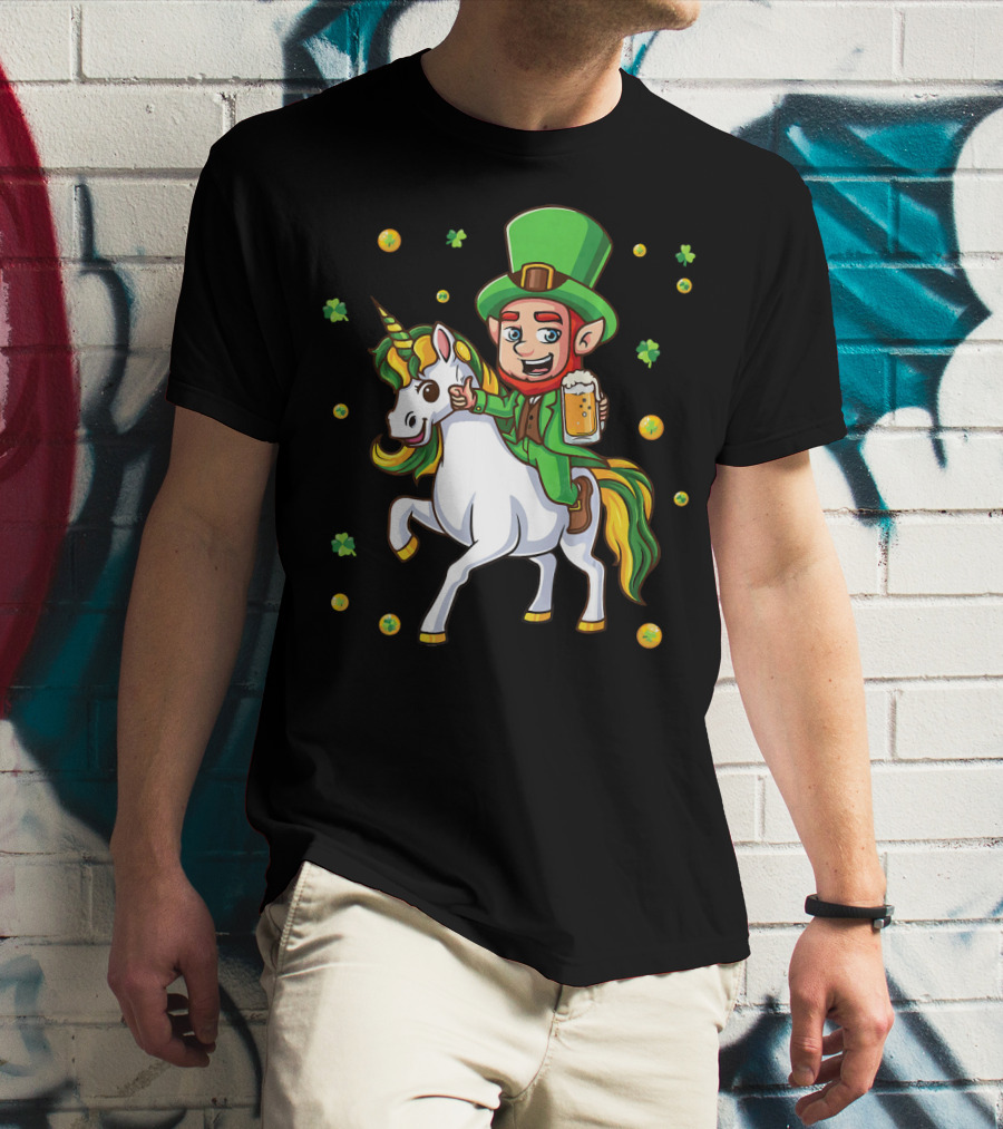 Leprechaun Drinking Beer With Unicorn Surrounded By Clovers And Coins T-Shirt