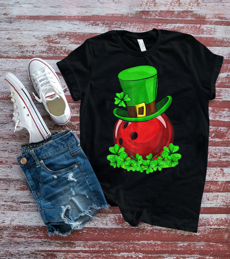 Leprechaun Hat Bowling Shamrock St Patrick's Day T-Shirt