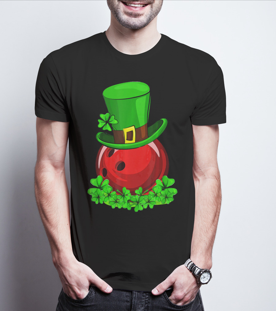 Leprechaun Hat Bowling Shamrock St Patrick's Day T-Shirt