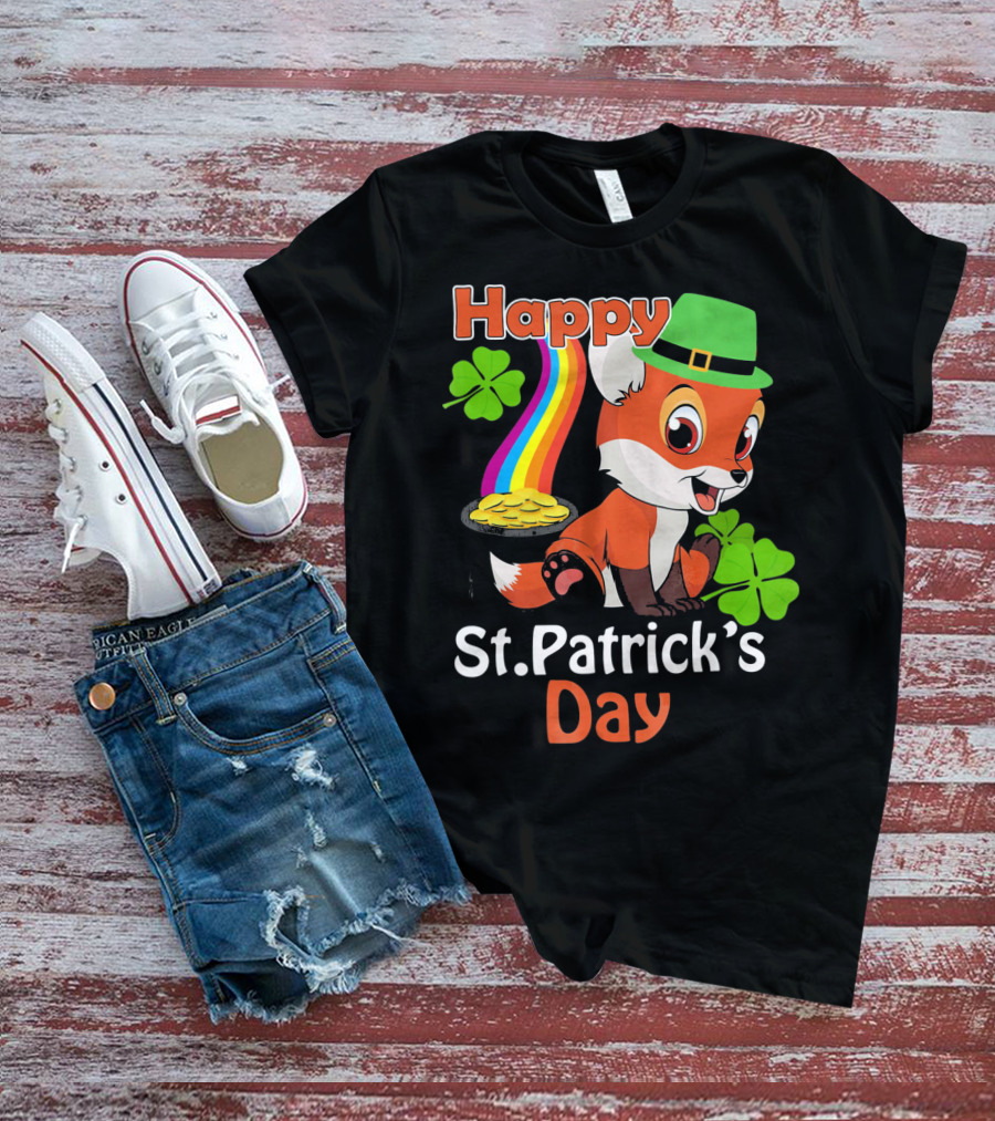 Happy St Patrick's Day Funny Fox Rainbow Clover Gold T-Shirt
