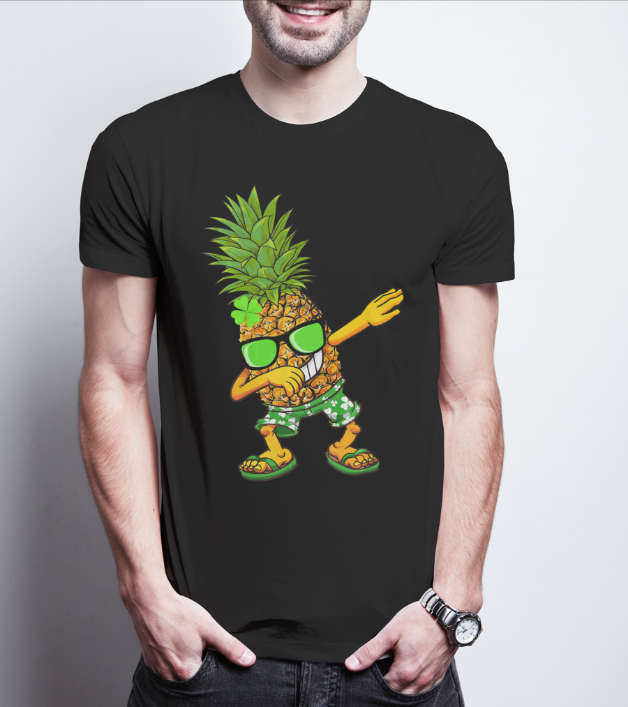 Pineapple Leprechaun Dabbing Clover Sunglasses St Patrick's Shorts T-Shirt