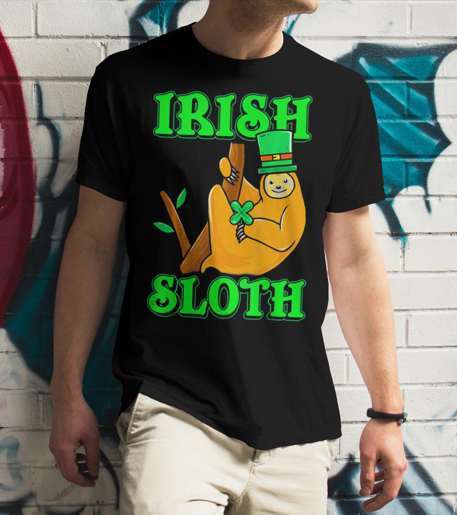 IRISH SLOTH Lucky Sloth With Shamrock And Green Hat T-Shirt