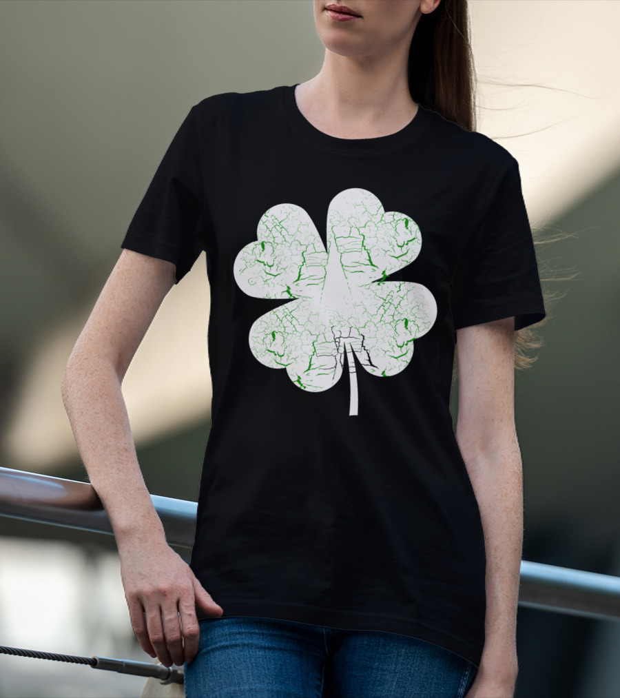 Distressed Green Textured Four Leaf Clover Luck T-Shirt