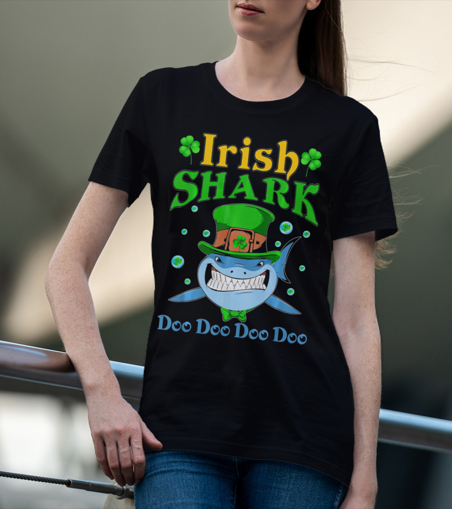 Irish Shark St Patricks Day Doo Doo Doo Doo T-Shirt