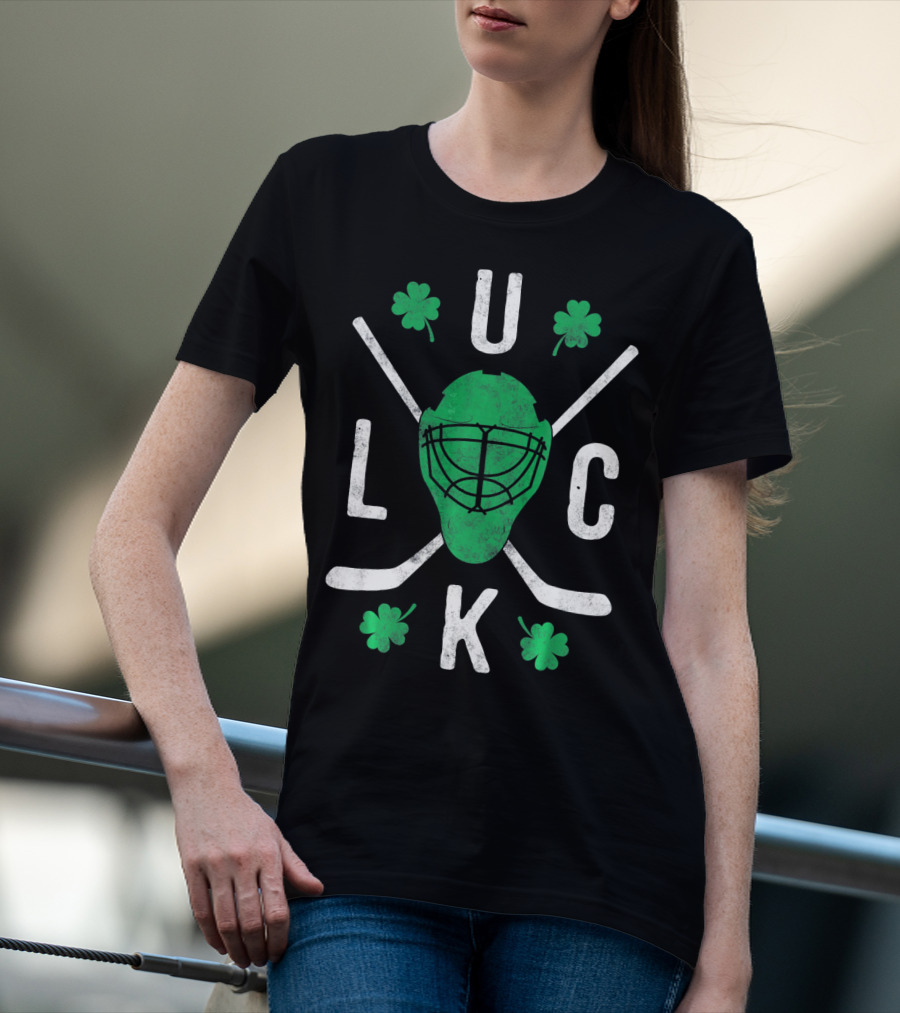 Luck Irish Hockey Player Clover Mask And Sticks T-Shirt