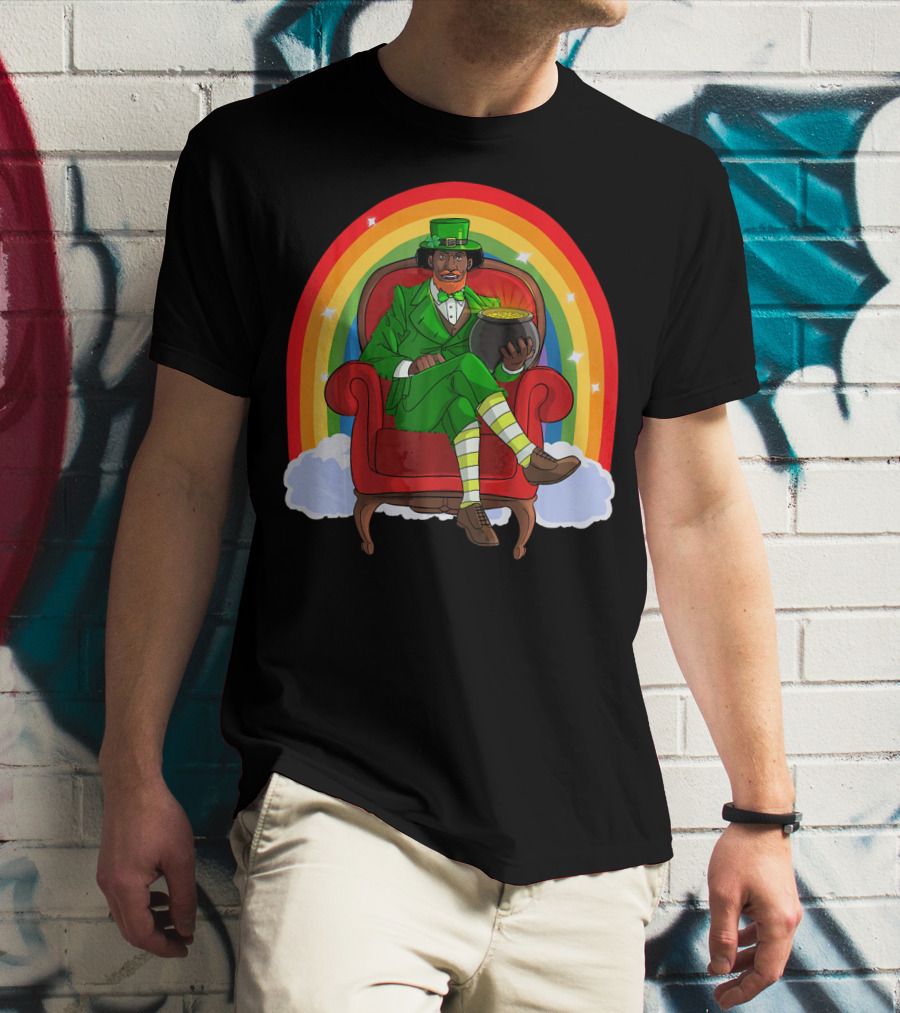 African American Leprechaun With Pot Of Gold And Rainbow St. Patricks T-Shirt