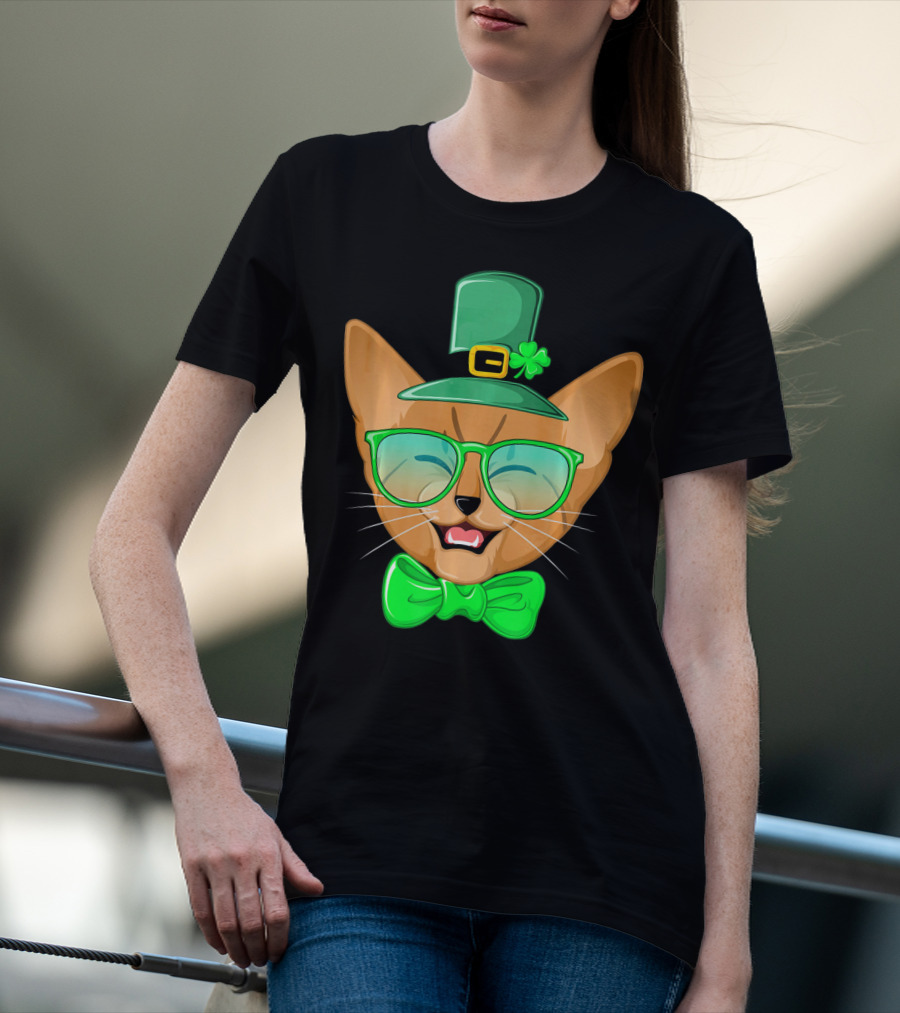 St. Patricks Day Cat Kitty Leprec Leprechaun Hat Green Glasses Bowtie Shamrock T-Shirt