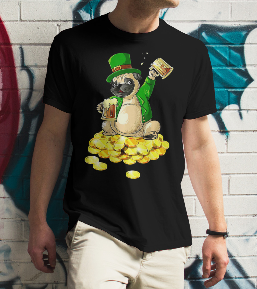 Irish Pug St. Patrick's Day Beer Cheers On Gold Coins T-Shirt