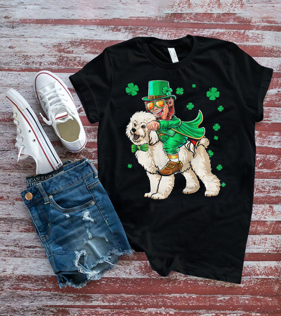 Leprechaun Riding Bichon Frise With Shamrock St. Pat's Day Charm T-Shirt