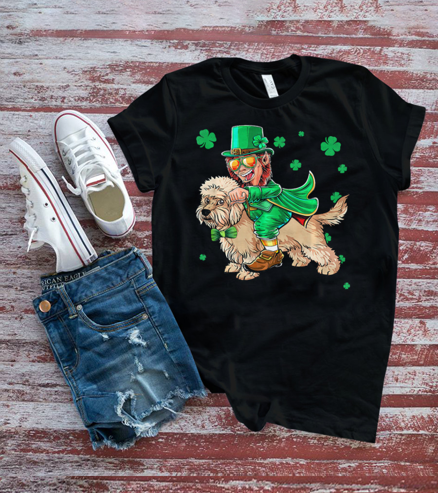 Leprechaun Dandi Dinmont Terrier Shamrock St. Patrick's Day T-Shirt