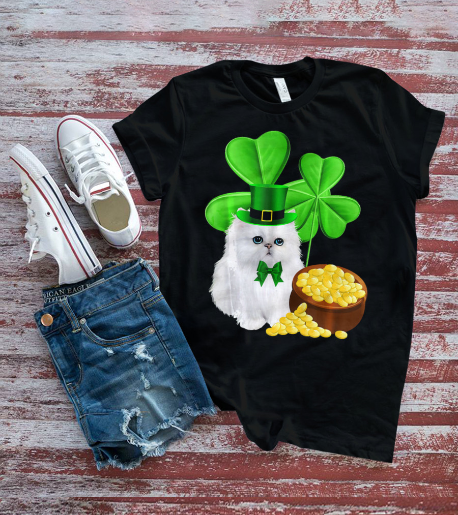 Persian Cat With Leprechaun Hat And Shamrocks St Patricks Day T-Shirt