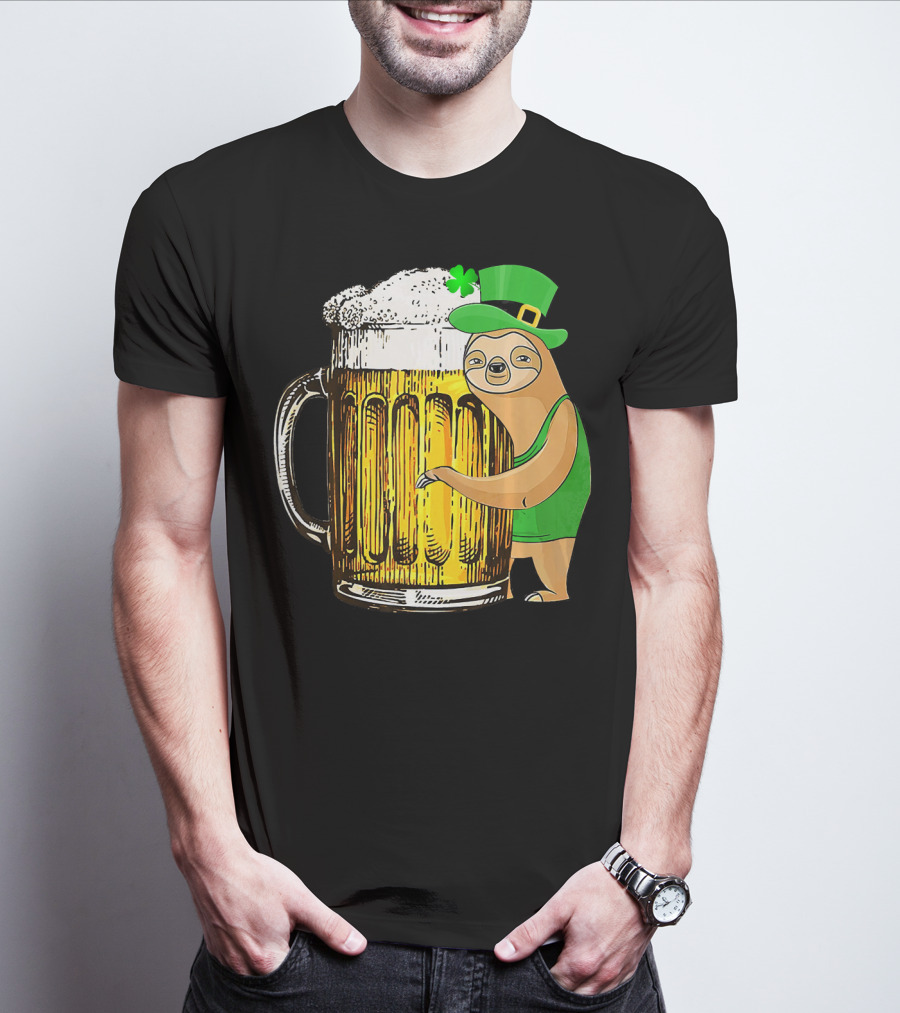St Patricks Sloth Leprechaun With Beer Mug T-Shirt